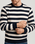 Soviska | Klasyczny sweter w paski z miękkiej tkaniny