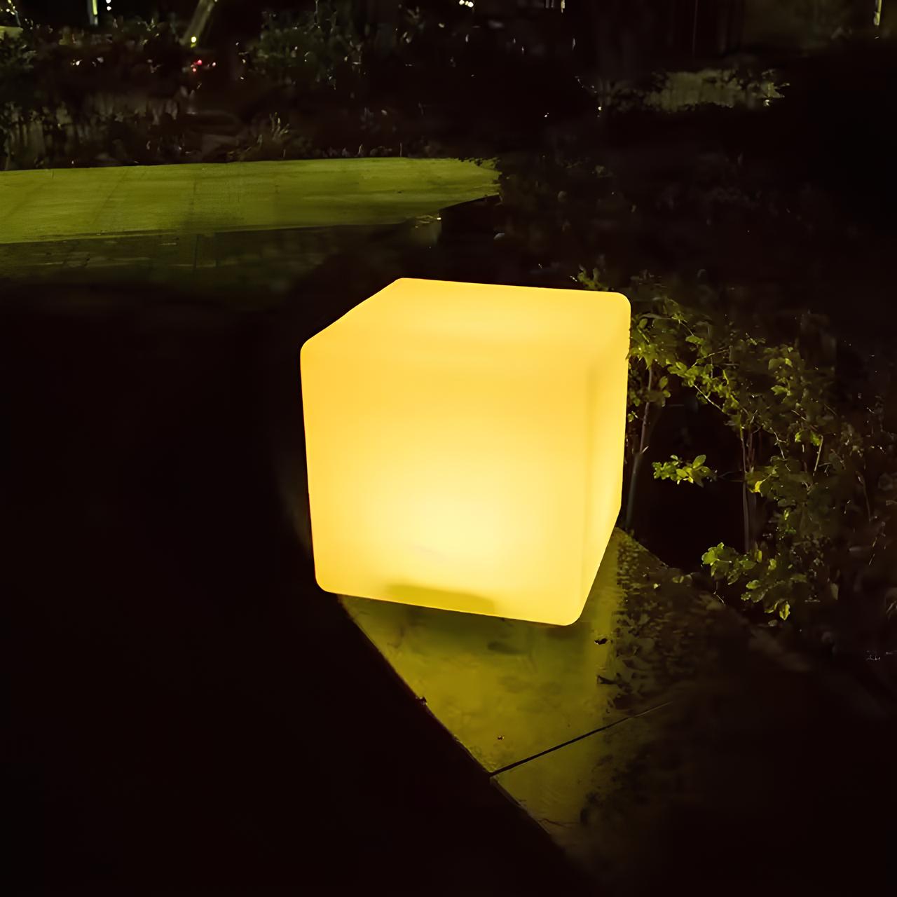 Soviska | Lampa ogrodowa kostka LED